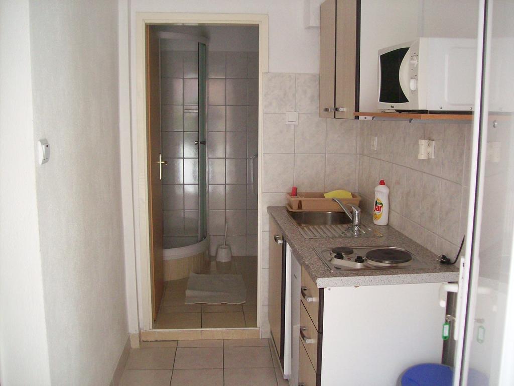 Apartments Dino Makarska Exterior foto